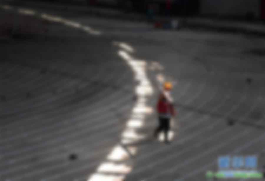 （體育·圖文互動）（4）易轉(zhuǎn)換、夠低碳、可持續(xù)——解密北京冬奧場館冰面建設(shè)亮點