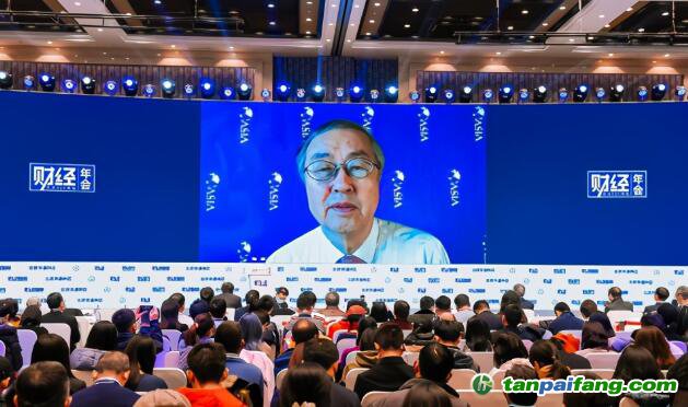 周小川談實(shí)現(xiàn)“碳中和”排放目標(biāo)：碳市場(chǎng)本身也是金融市場(chǎng)，可發(fā)展有關(guān)的金融衍生產(chǎn)品