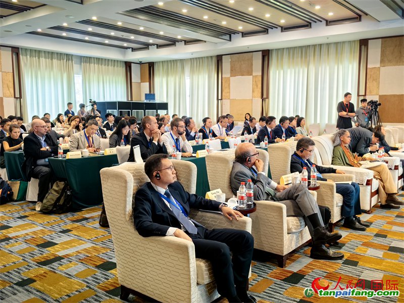 “通往COP30之路：中巴植樹造林和碳匯合作研討活動”現(xiàn)場。人民網(wǎng)記者 符園園攝